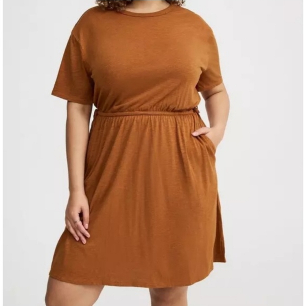 Torrid Short Sleeve Mini Skater Dress Orange